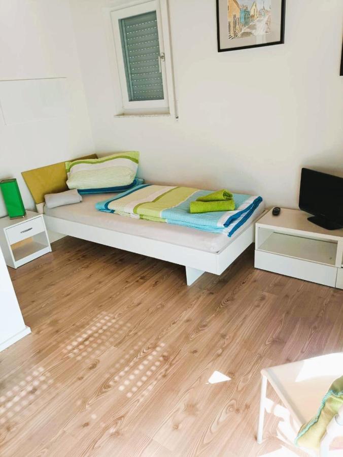 Sylvis Home Zentral Gelegenes Ferienhaus In Ruhiger Lage Фюрт Экстерьер фото